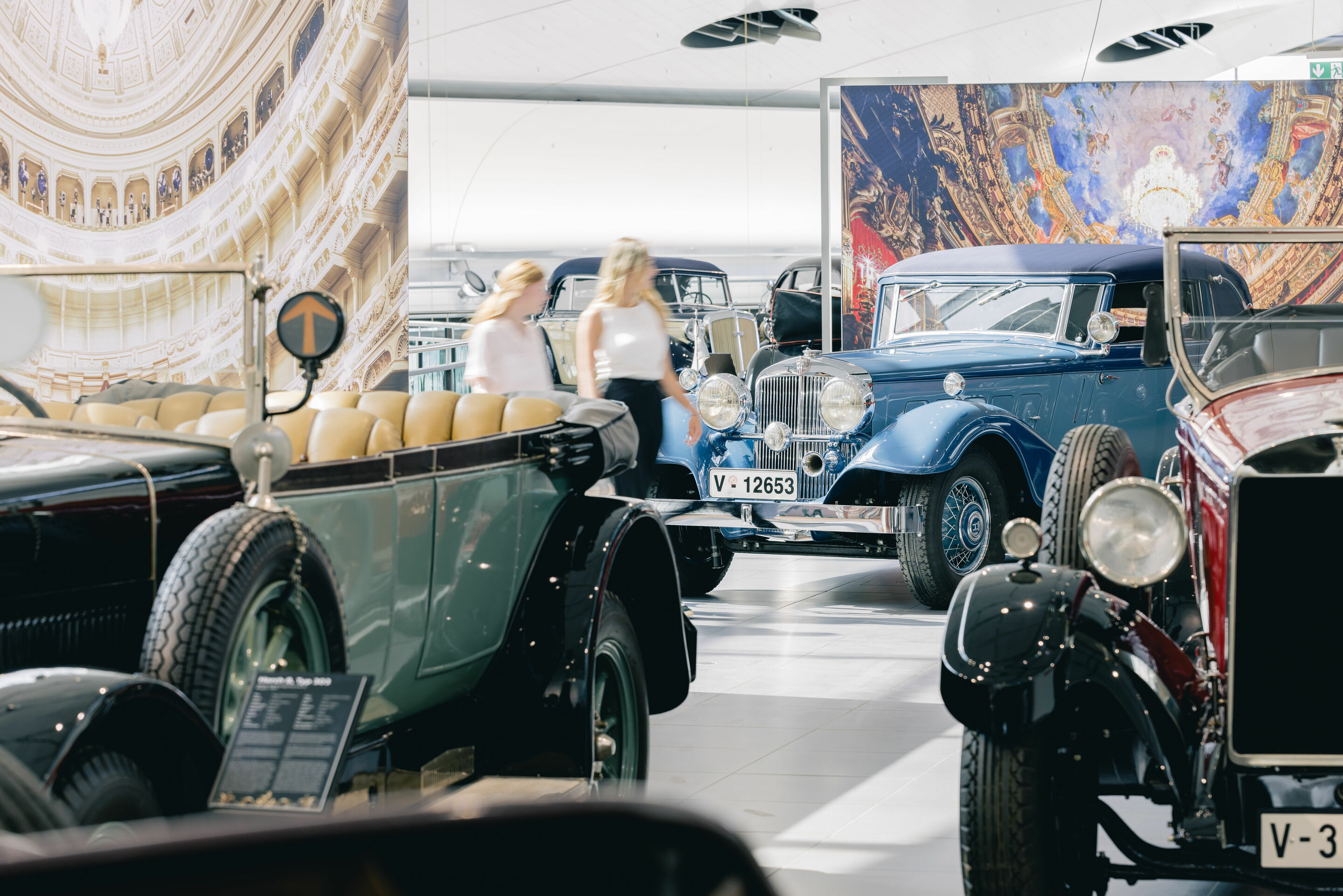 Grand Opera: New Audi Tradition exhibition “125 years of Horch”
